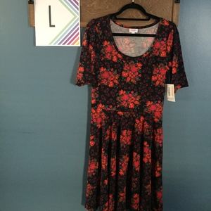 NWT L LuLaRoe Nicole dress